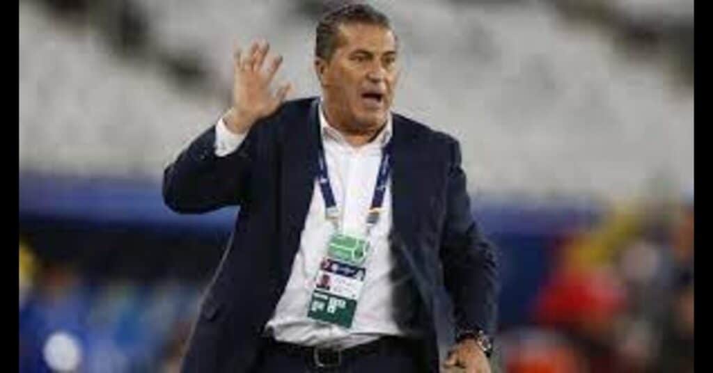 Peseiro Lauds Nigerians for Support as Super Eagles’ Mentor