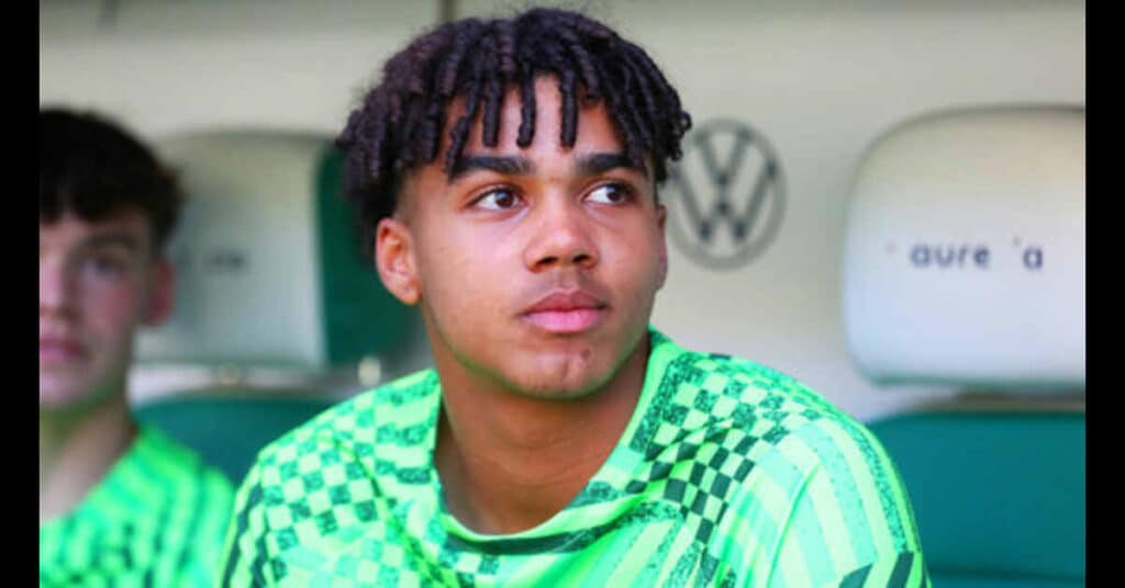 Manchester United Sets Sights on Nigerian German Defensive Prodigy