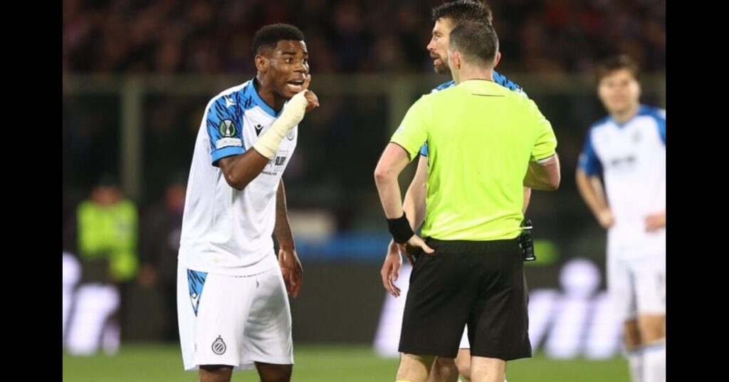 Club Brugge Coach Defends Raphael Onyedika After Controversial Red Card