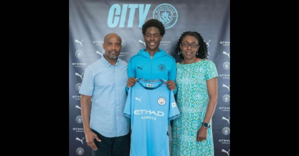 Talented 17 Year Old Nigerian Midfielder Sign Deal with Manchester City