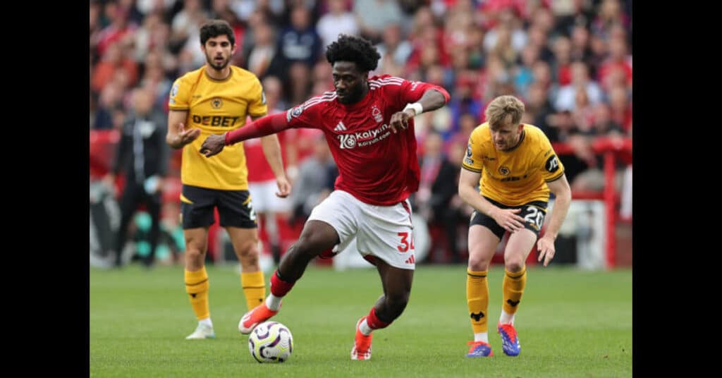 Nottingham Forest Manager Urge Club to Secure New Contract for Ola Aina