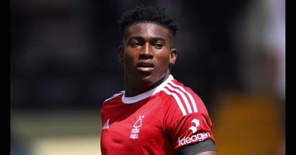 Taiwo Awoniyi Set to Return for Nottingham Forest Wearing Face Mask