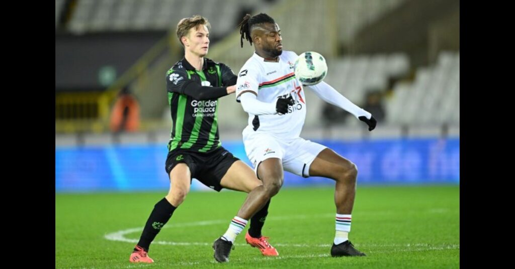 Chukwubuikem Ikwuemesi’s shocking miss in Belgian league match